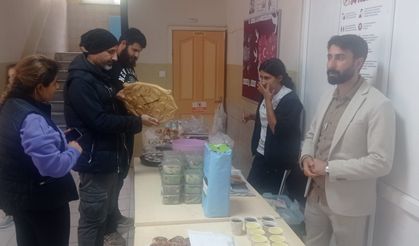 Gömeç’te minik kalplerden Gazze için kermes