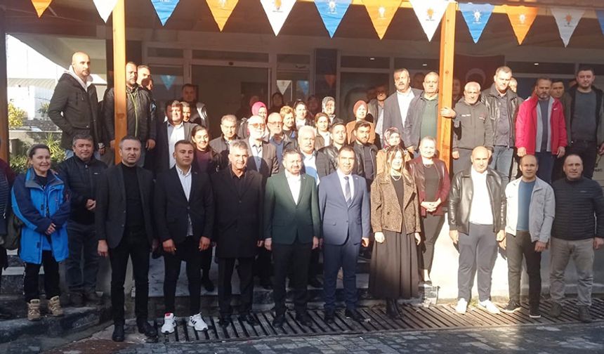 AK Parti Gömeç İlçe Danışma Toplantısı yapıldı