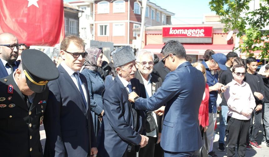 İşte Devletin Gazisine saygısı